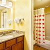 Отель TownePlace Suites by Marriott Savannah Midtown, фото 7