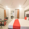 Отель Royal Town Paschim Vihar By OYO Rooms, фото 12