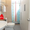 Отель RedDoorz Plus @ Nguyen Thi Thap Street, фото 17