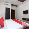 Отель OYO 28227 Hotel Abhinandan, фото 4