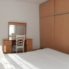 Отель Modern apt With Large Garden & Parking in Center, фото 3