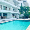 Отель Stunning 2bed-2bath with pool on Simpson Bay Beach, фото 1