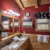 Отель Er257-mountain Charm Great Location-close To Town 3 Bedroom Cabin, фото 10