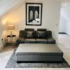 Отель Stunning 1-Bed Apartment in Clyde Valley, фото 2
