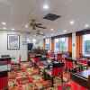 Отель Comfort Inn & Suites Durham near Duke University, фото 35