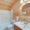 Отель Bryson's Hidden Valley Ranch - Quiet NC Cabin!, фото 6