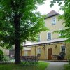 Отель Gast Pensions Haus Hodes в Рудольштадт