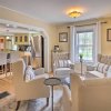 Отель Modern Home ~ 2 Mi to Cranmore Mountain Resort!, фото 12
