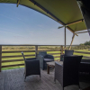 Отель Worms Head Glamping Tent - Llangennith, фото 16