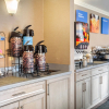 Отель Quality Inn & Suites Anaheim At The Park, фото 25