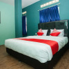 Отель Sentosa Jaya Guest House by OYO Rooms, фото 6