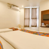 Отель Fabexpress Krishna Suites, фото 14