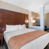 Отель Comfort Suites Denver International Airport, фото 18