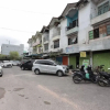 Отель SPOT ON 92715 Joyoakis 2 Homestay Syariah, фото 1