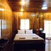 Отель Alounsavath Guesthouse Отель Alounsavath Guesthouse в Луангпхабанге