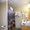 Отель Er100 - Making Memories Great Location - Close To Town! 4 Bedroom Cabin by RedAwning, фото 10