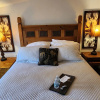 Отель Lily Creek Lodge, фото 3