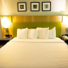 Отель Country Inn & Suites by Radisson, Burlington (Elon), NC, фото 3