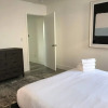 Отель Brand NEW Luxury Spacious 3bdr Townhome Close to 3rd St, фото 2
