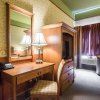 Отель Econo Lodge Inn & Suites в Монтмагни