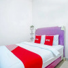Отель OYO Life 90587 Domen Homestay Syariah, фото 4