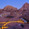 Отель 8 Days Wonders of Jordan в Аммане