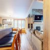 Отель Sierra Megeve 7 Deluxe Remodeled Condo, Just A Short Walk To Canyon Lodge by Redawning, фото 15