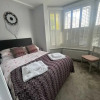 Отель Gorgeous 1 Bedroom Apartment With Garden Near Earlsfield, фото 2