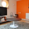 Отель Lovely Spacious 1 Bedroom Flat In East London в Лондоне