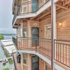 Отель Waterfront Condo w/ 2 Pools + Boat Slip!, фото 22