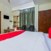 Отель Oyo 18670 Sanctum Guest House, фото 4