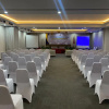 Отель Front One King Hotel Tuban, фото 20