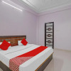 Отель OYO Flagship 85419 Swarnim Banquet Lawn, фото 6