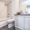 Отель Grand Condos to Pathway Suites - 19 Grand Trunk, фото 9