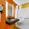 Отель La Quinta Inn & Suites By Wyndham Florence, фото 10