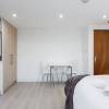 Отель Newly Refurbished Studio Flat In Camberwell, фото 8