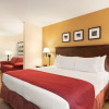Отель Country Inn & Suites by Radisson, Cedar Rapids Airport, IA, фото 7