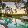 Отель Outstanding Villas Complex 9 BR Canggu w staff, фото 13