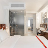 Отель Ruby Zoe Hotel London, фото 7