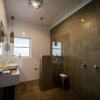 Отель Royal Hotel West Wyalong, фото 8