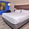 Отель Holiday Inn Express and Suites Stevens Point, an IHG Hotel, фото 5