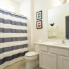 Отель Amazing Large Home Near Parks, фото 8