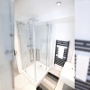 Отель The New52 A Modern 2 Bed Apartment Located In The Heart Of Oxford City, фото 2