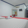 Отель RedDoorz near RSUD Embung Fatimah Batam, фото 7