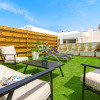 Отель Nice 3 bedroom apartment with terrace in the heart of Cadiz. San Antonio II, фото 1
