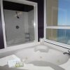 Отель La Playa by Luxury Coastal Vacations, фото 9