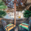 Отель Moana by Avantstay Prvt Oasis w/ Scenic Views Tiki Bar & Pool w/ Water Slide, фото 20