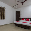 Отель OYO 9969 Hotel Kshipra Dham, фото 10