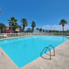 Отель Island 170 3 Bedroom Condo, фото 16