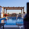 Отель Lovely Holiday Home With Private Swimming Pool, фото 23